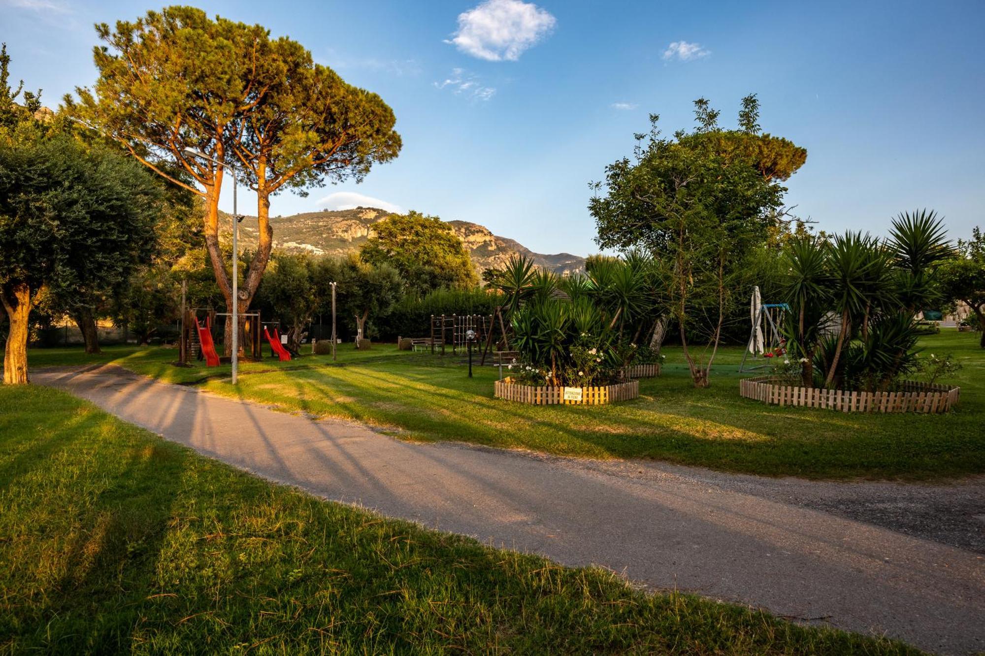 Sopramare Resort П'яно-ді-Сорренто Екстер'єр фото