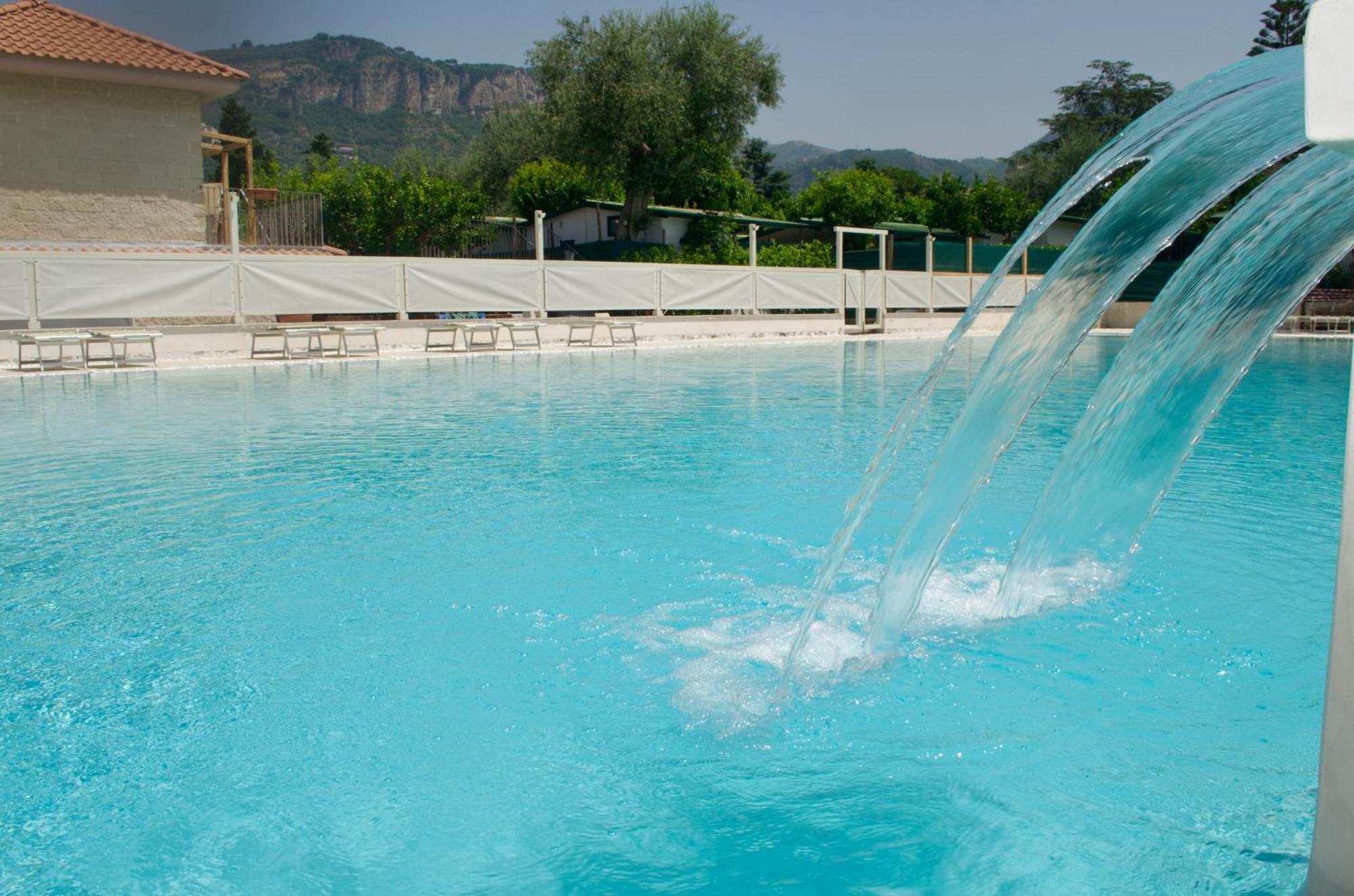 Sopramare Resort П'яно-ді-Сорренто Екстер'єр фото